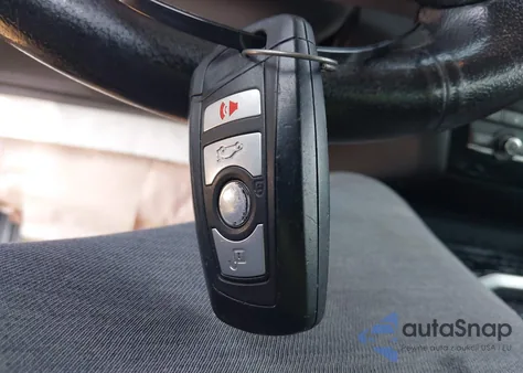 2017 BMW X3 xDrive28I из США, поврежденный, VIN 5UXWX9C32H0T16526